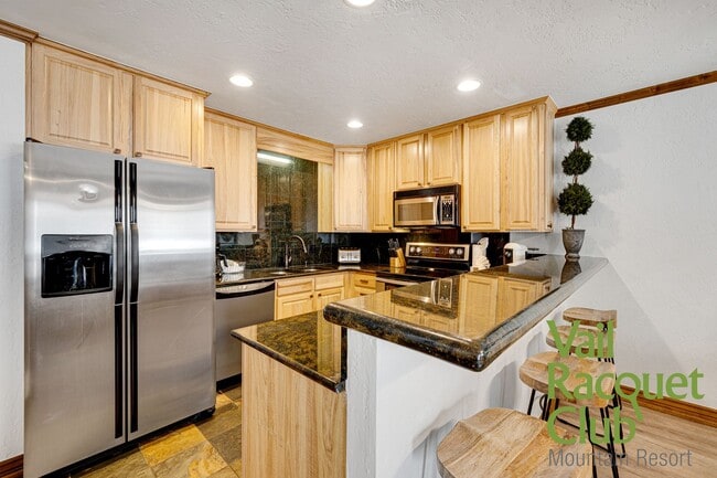 Building Photo - AVAILABLE for an Annual Lease @ $5,000/mo ...