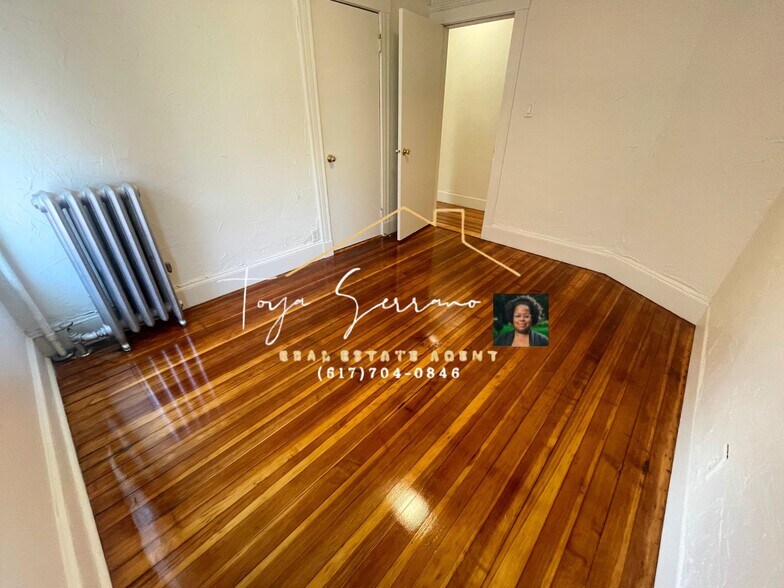 Building Photo - 20 Fairmount St
