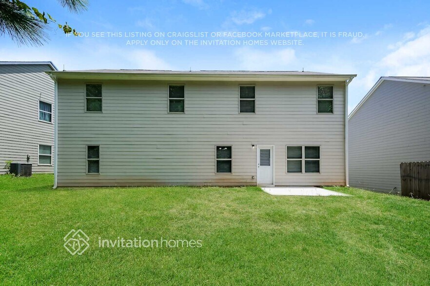 Building Photo - 389 Village Broad St