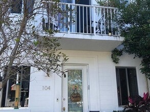 Building Photo - 2601 NE 212th Terrace