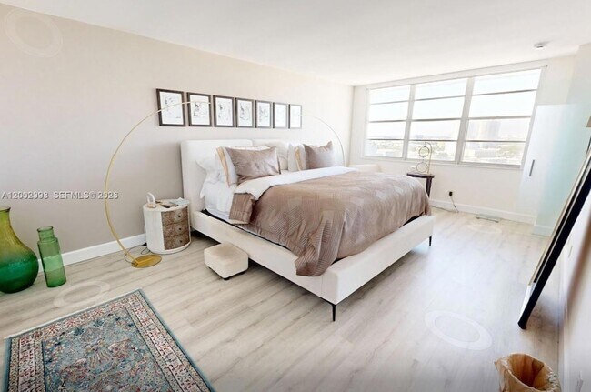 Building Photo - 137 Golden Isles Dr