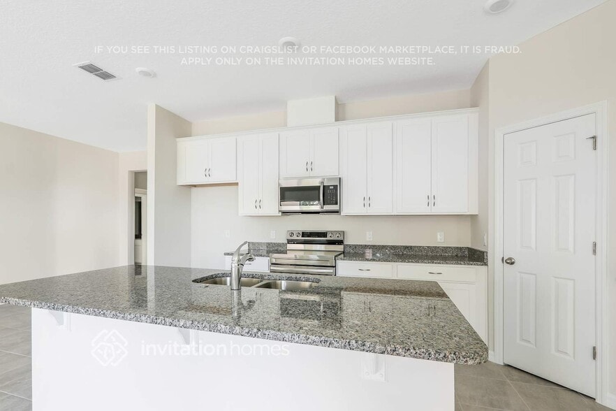 Building Photo - 4924 Autumn Ridge Dr