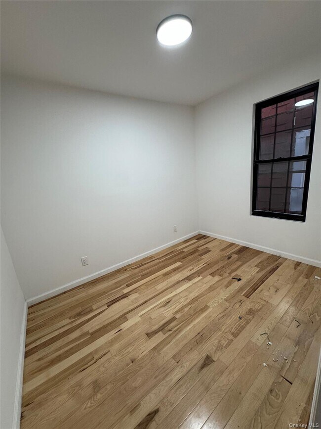 Building Photo - 1827 Amethyst St