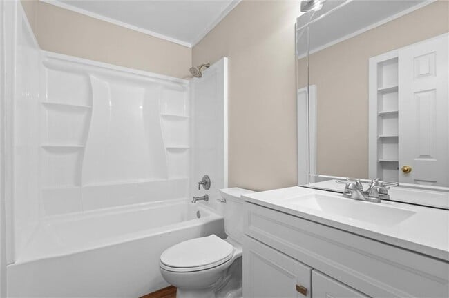Building Photo - 2609 Longleaf Dr