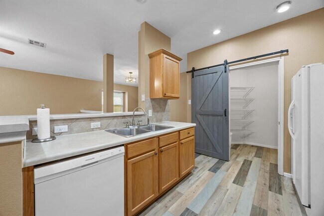 Building Photo - 3817 Blue Mountain Path