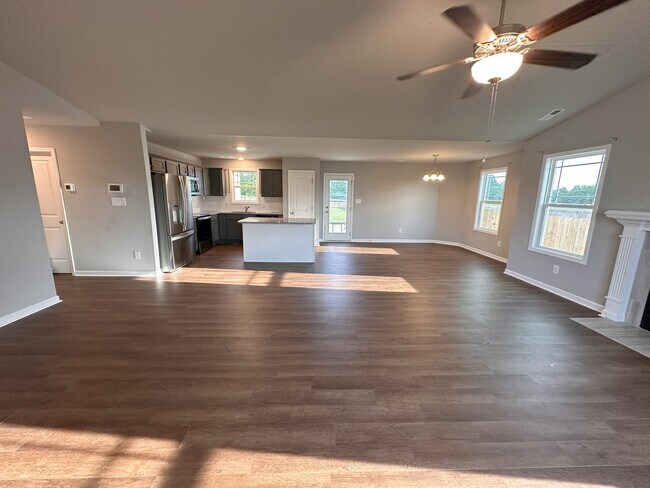 Building Photo - 243 Beaver Tavern Dr