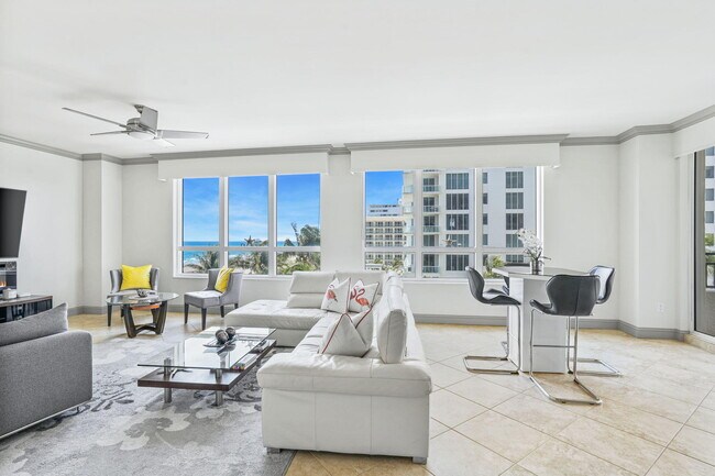 Building Photo - 3800 N Ocean Dr