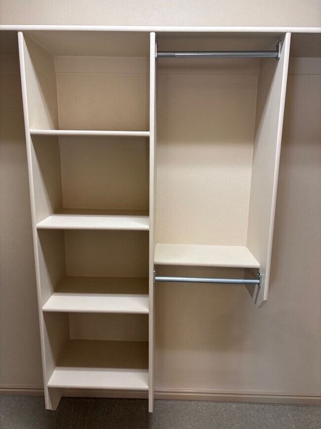 Building Photo - St. George Oasis