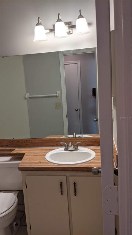 Building Photo - 1284 Roma Ct