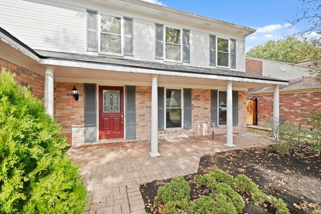 Building Photo - 21226 Park Willow Dr