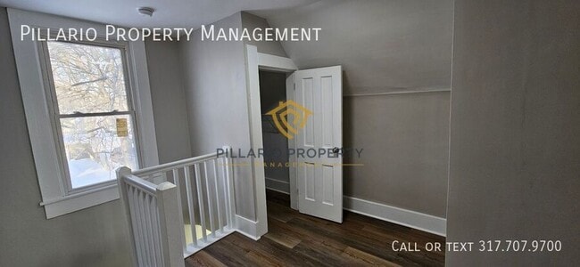 Building Photo - 1124 S Reisner-