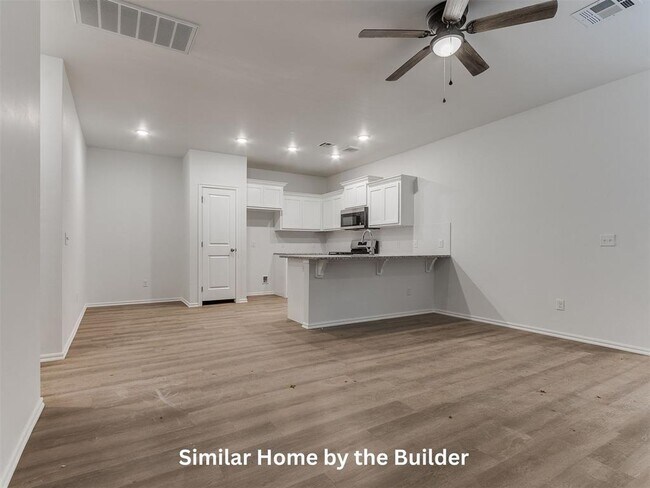 Building Photo - 1205 NW 113th St