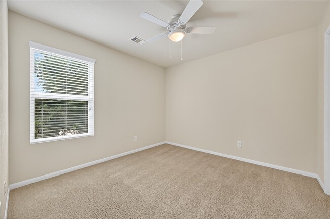 Building Photo - 20123 Windy Stone Dr