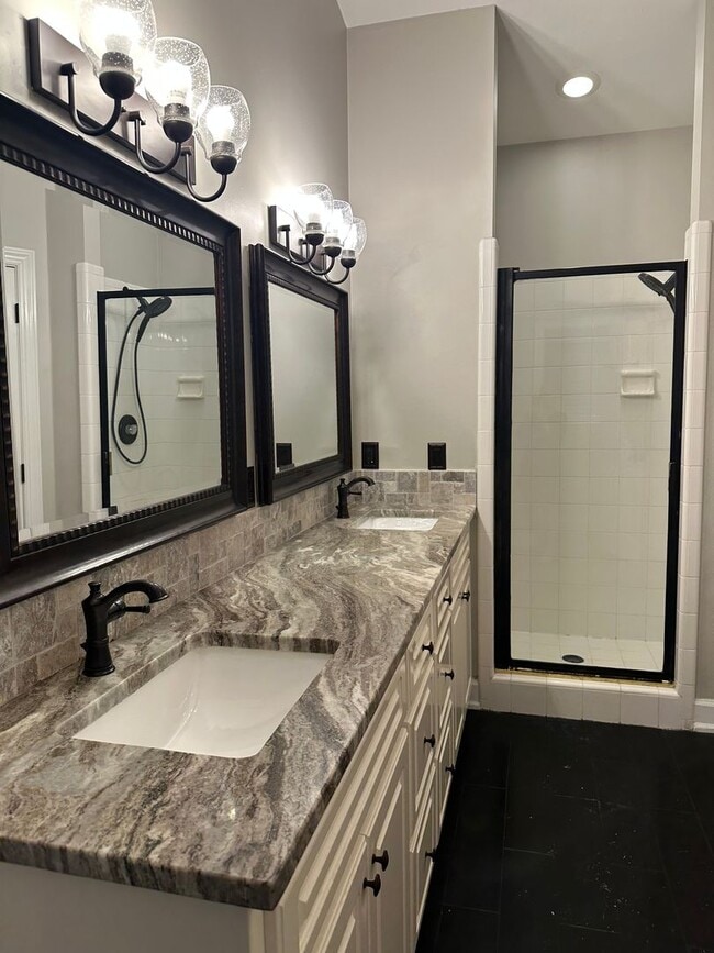 Building Photo - Killearn Pebble Creek HOA Community 2/2 Single family home Available NOW