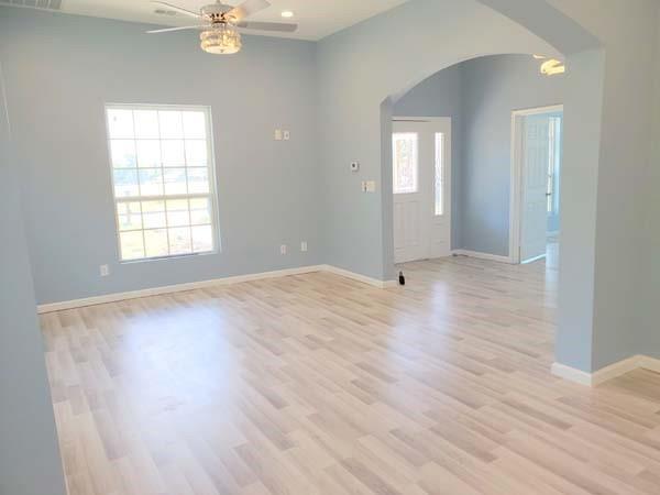 Building Photo - 209 Campus St