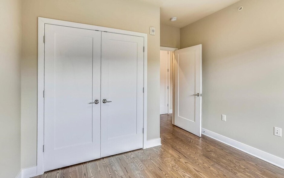 Building Photo - 506 Diamondback Dr