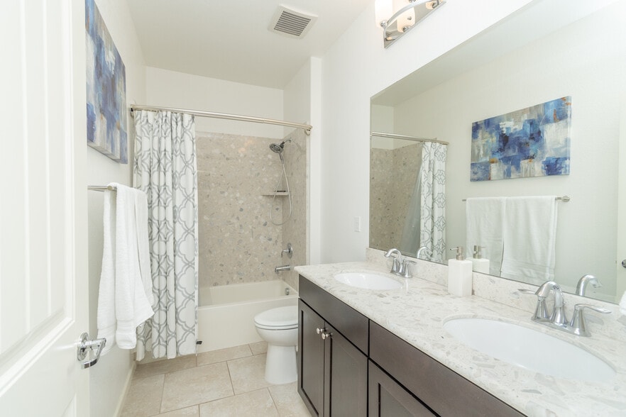 Building Photo - 5329 Otter Pond Way