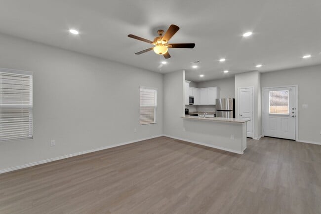 Building Photo - Modern 3-Bed, 2.5-Bath Duplex with Private Backyard