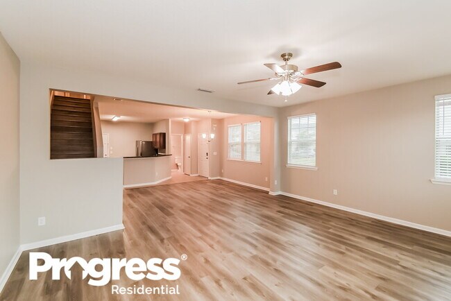 Building Photo - 6055 Bartram Village Dr