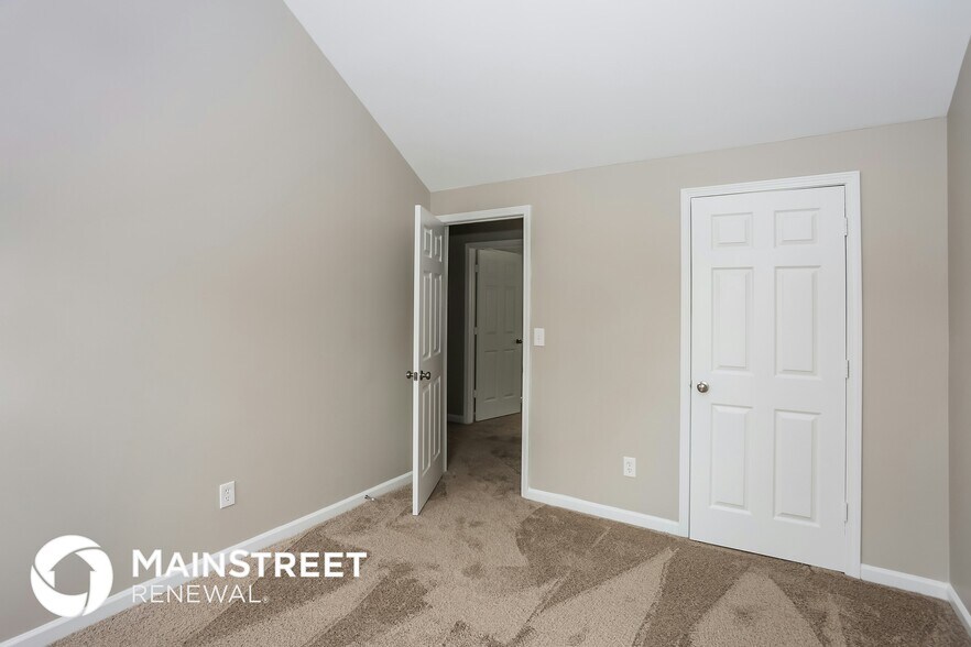 Building Photo - 514 Woodington Ln