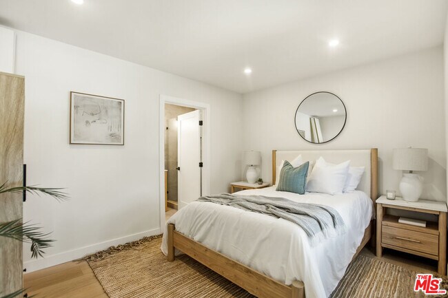 Building Photo - 7358 Paso Robles Ave