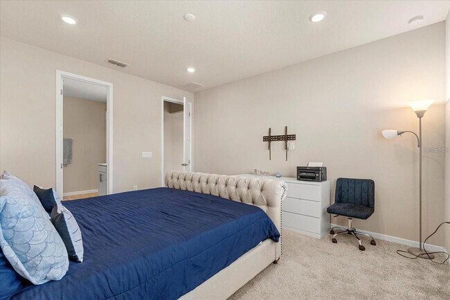 Building Photo - 5058 Sparkling Water Wy