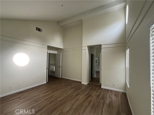 Building Photo - 14039 Oxford St