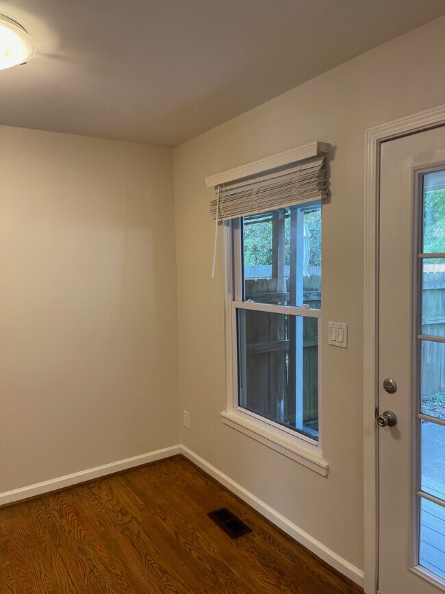 Building Photo - 2831 Bexley Ct