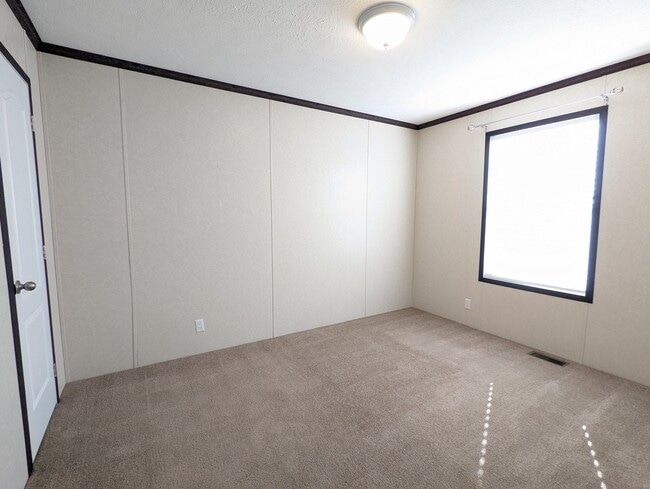 Building Photo - 140 Texas