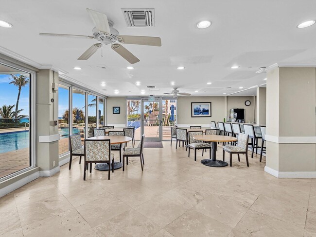 Building Photo - 3000 S Ocean Blvd