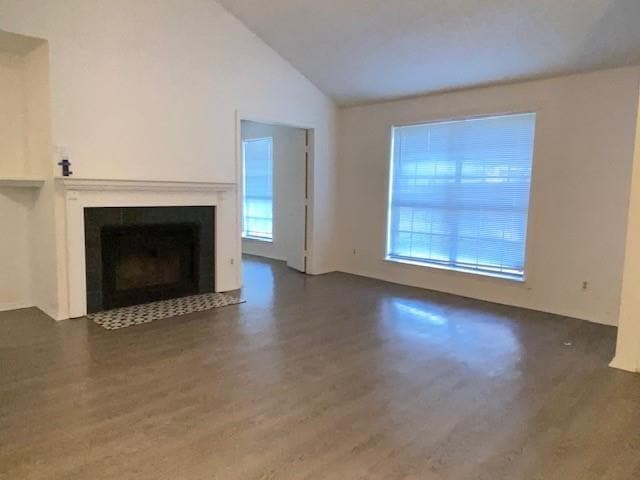 Building Photo - 2929 Hilltop Dr