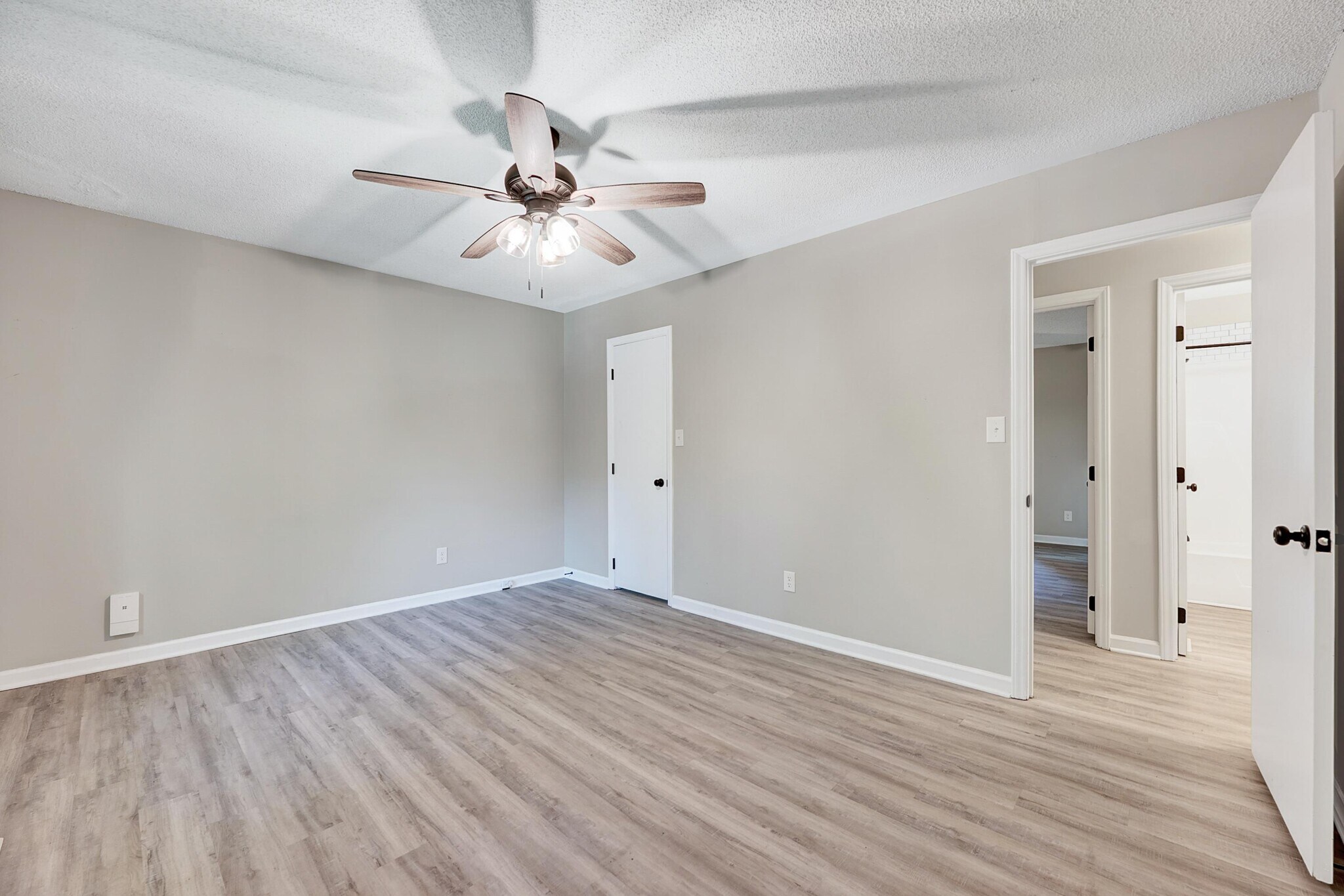 Second bedroom/office - 4115 Arckelton Dr
