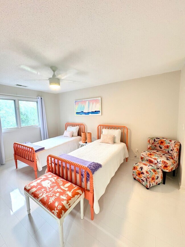 Building Photo - 23 Bellhaven Way