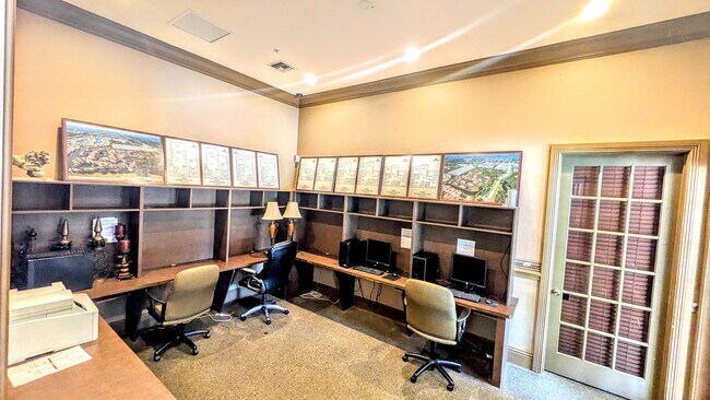 Building Photo - ANNUAL UNFURNISHED GROUND FLOOR CONDO 3 BED 2 BATH