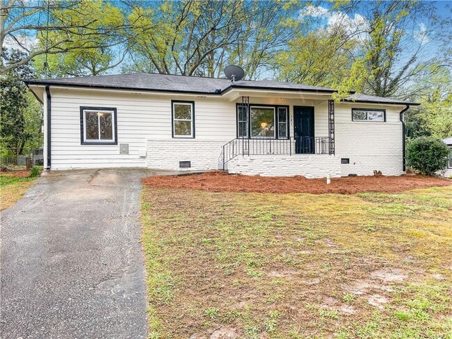 Primary Photo - 383 Norton Cir SE