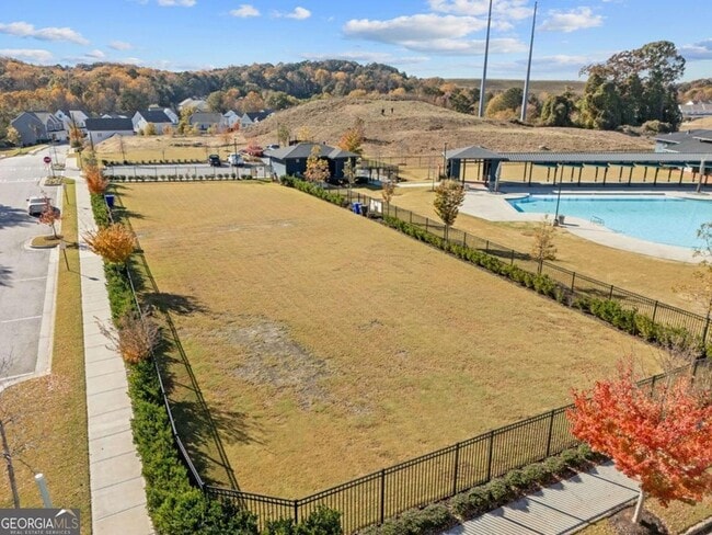 Building Photo - 1961 James Red Moore Blvd