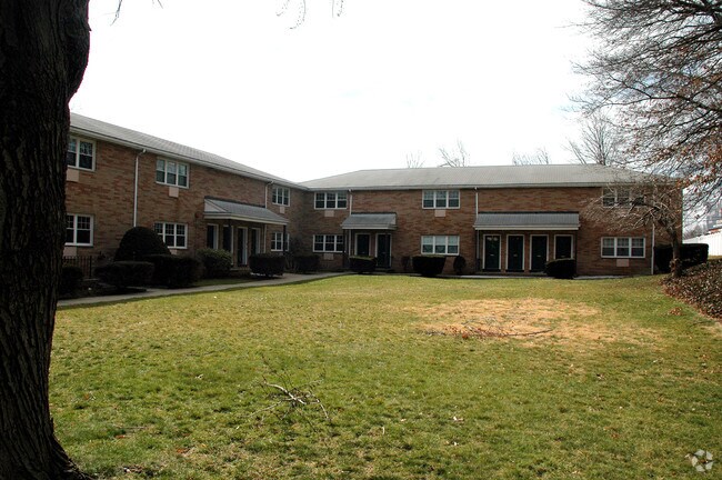 Building Photo - 119 Allwood Rd