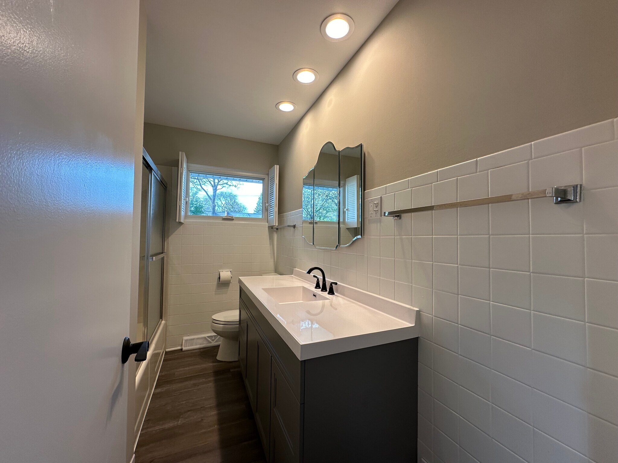 Building Photo - 4038 Forest Ave