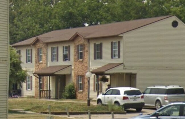 Building Photo - 400 Cadillac St