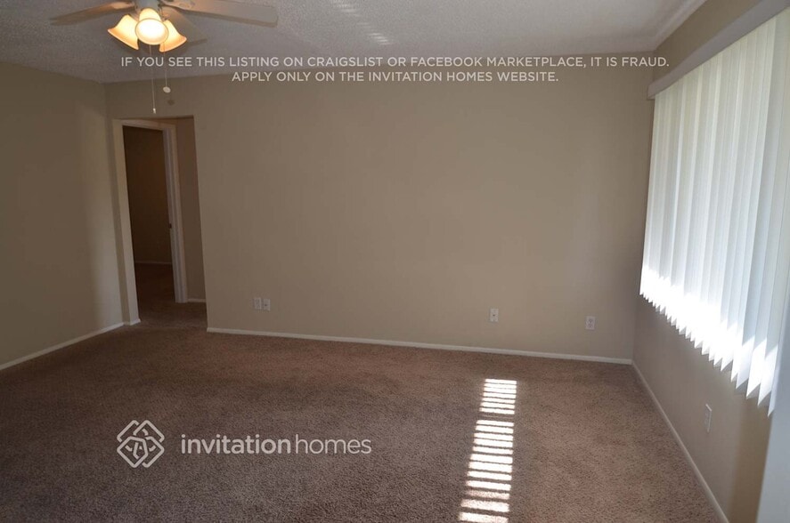 Building Photo - 1123 SE 34th St