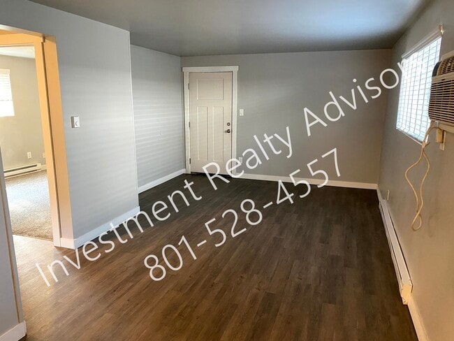 Building Photo - 1134 E 500 S