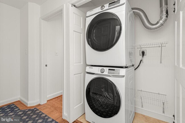 Building Photo - 4810 Rockwood Pkwy NW