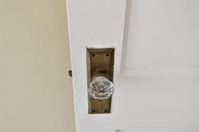 Building Photo - 1925 52nd St S