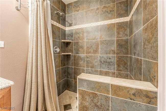 Building Photo - 1038 Tam O Shanter