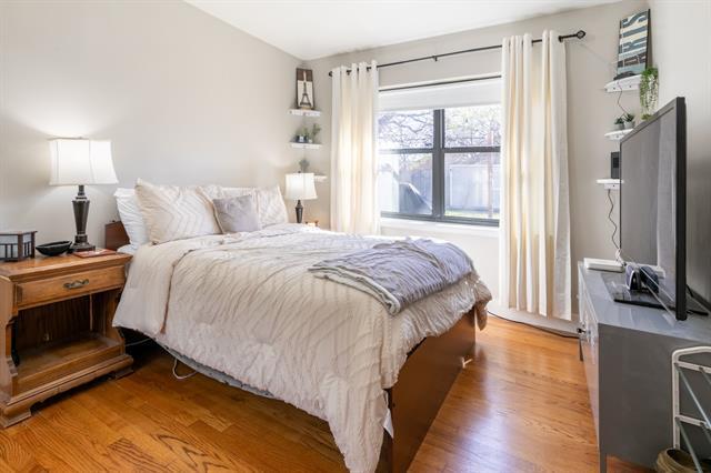 Building Photo - 1803 Oak Tree Ln