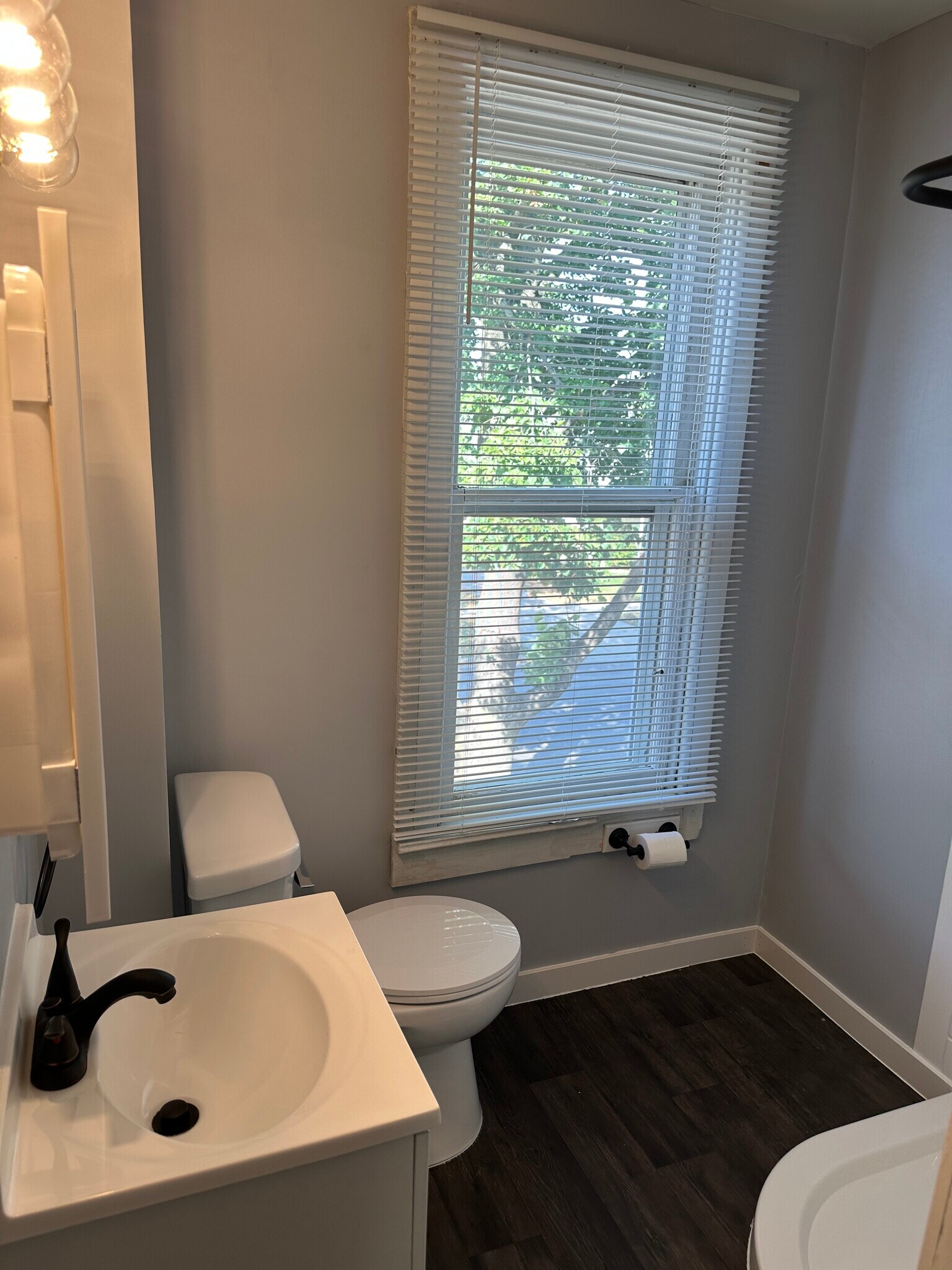 Bathroom - 1101 N 6th St