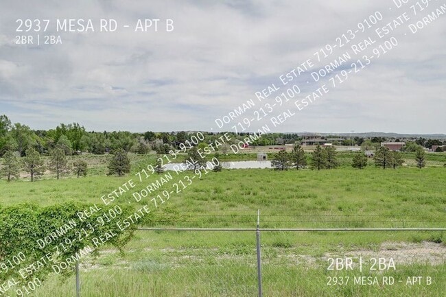 Building Photo - Two bedroom condo close to Garden of the G...