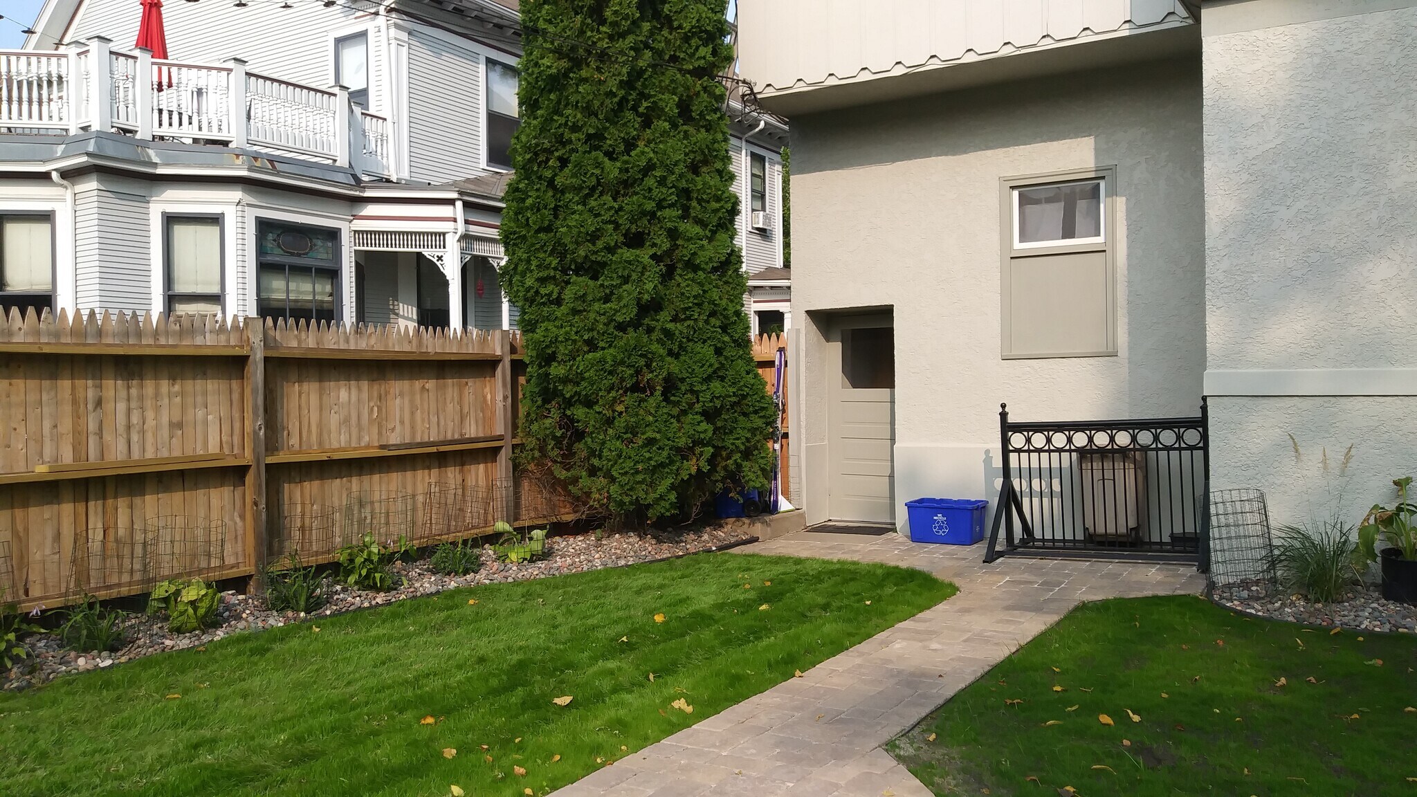 Back yard #2 - 2514 Girard Ave S