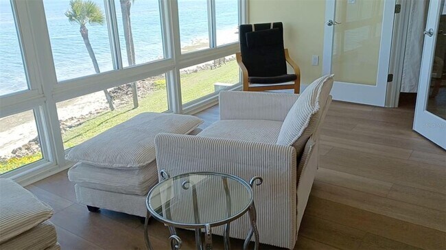 Building Photo - 6400 Flotilla Dr