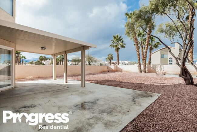 Building Photo - 8024 Festivity Cir